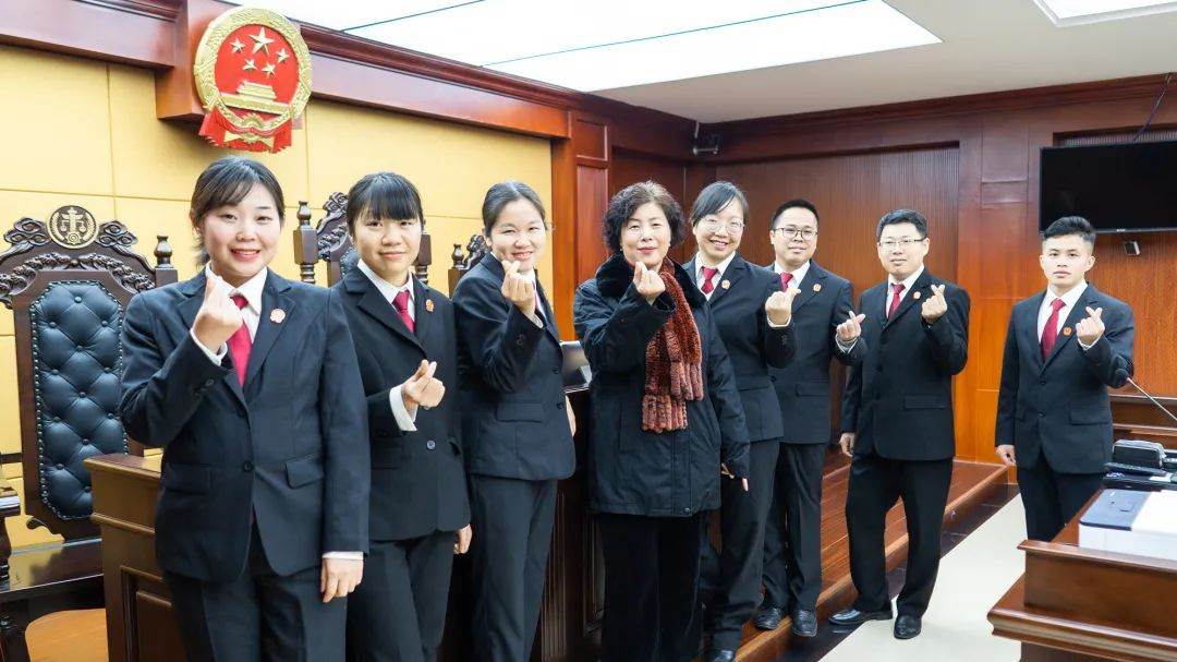 贺州市中级人民法院庭审公开网 贺州中级人民法院